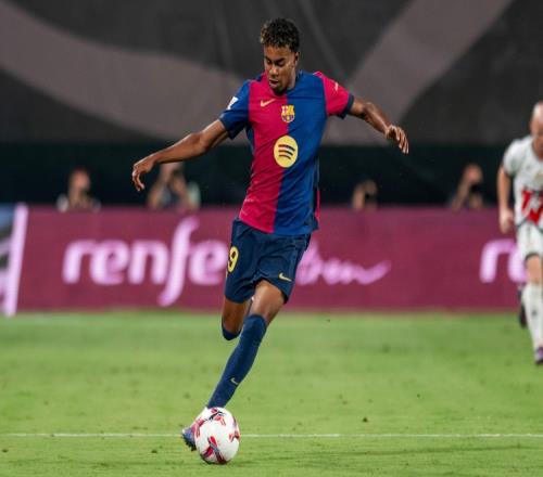 赌场里的“社交暗示”：如何不被同桌玩家的狂热情绪所左右。（赌场里的社交信号：如何避免被同桌玩家的狂热情绪带偏）