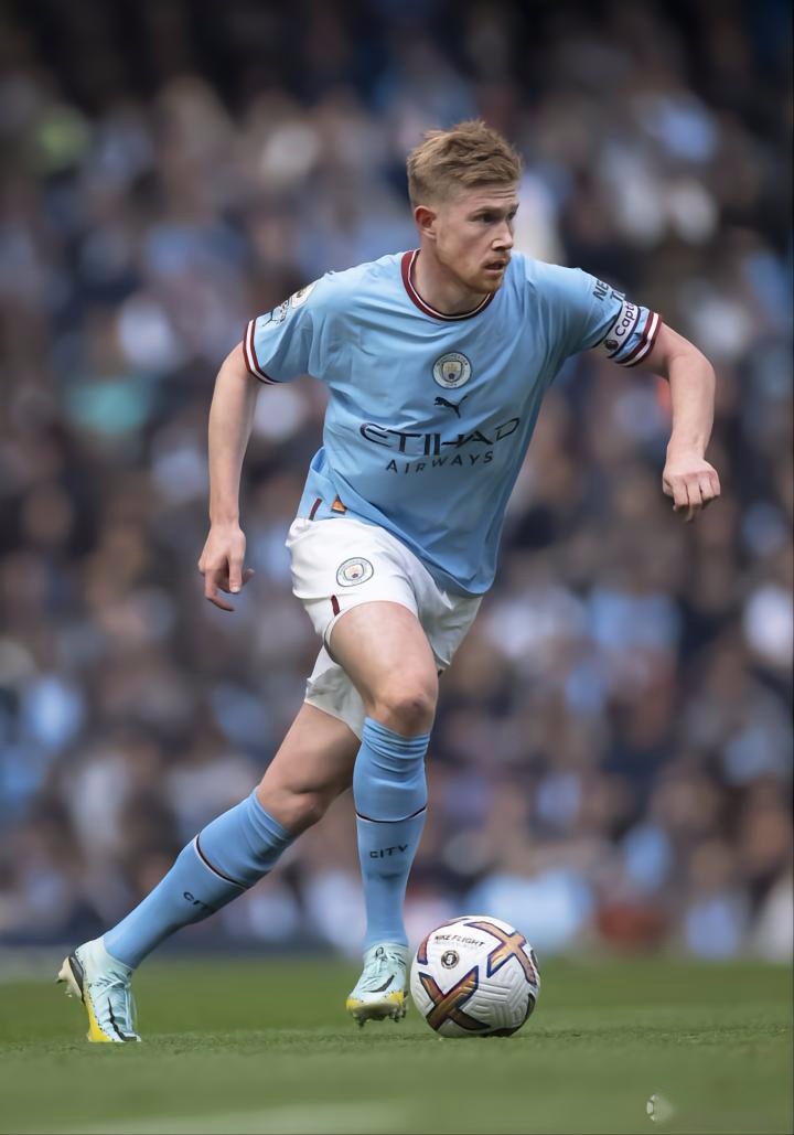 尽管约什科·格瓦迪奥尔的具体回归时间尚未确定，但这位曼城后卫预计将缺席数月之久。 [via @RobDawsonESPN] 来源：City Xtra