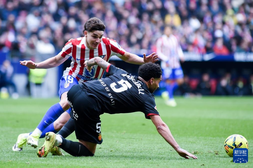 英超积分榜：曼城维拉+换帅双雄掉队 枪手战红军定江山